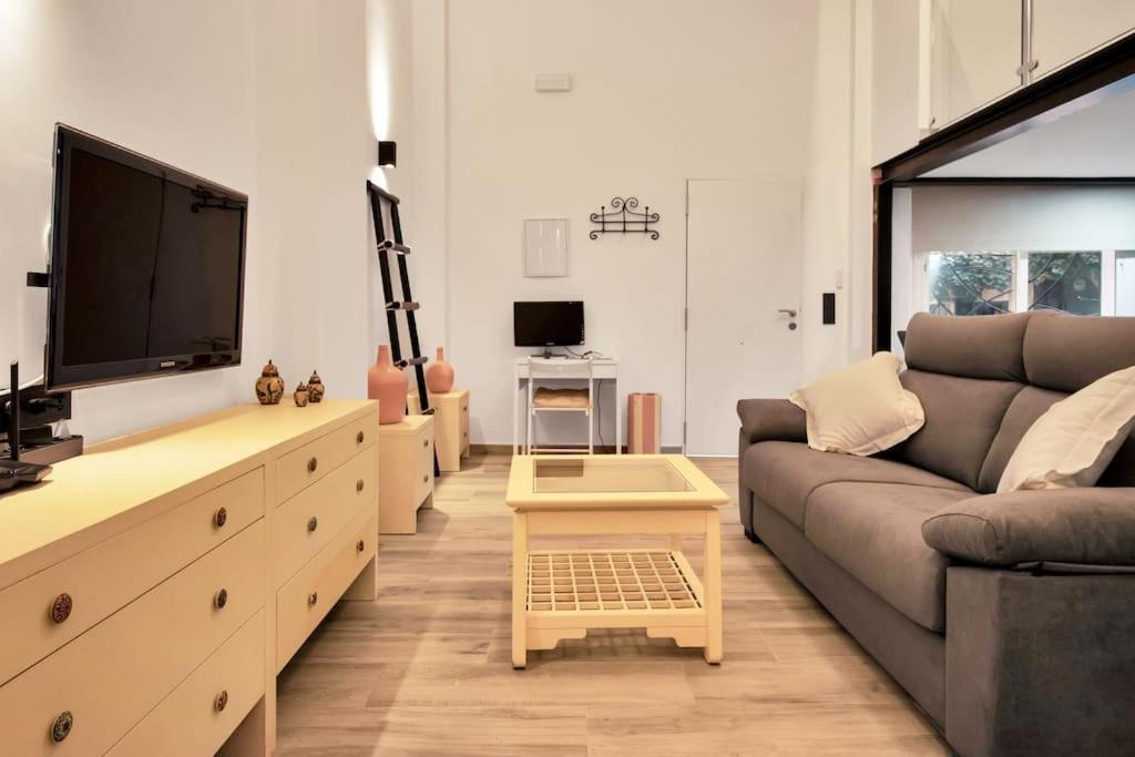 Moderno Loft En El Corazon Historico De Estepona - Casa Pepita 17 Exterior foto